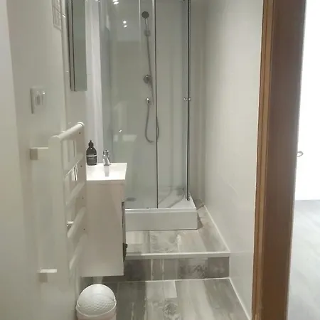Les Chambres D'helene Oda ve Kahvaltı *